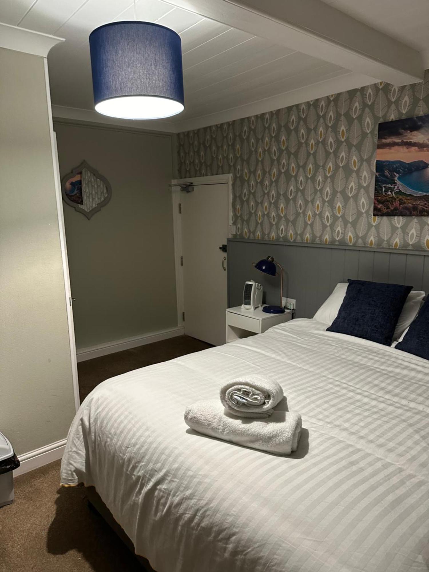 The Kings Head Hotell Chacewater Exteriör bild